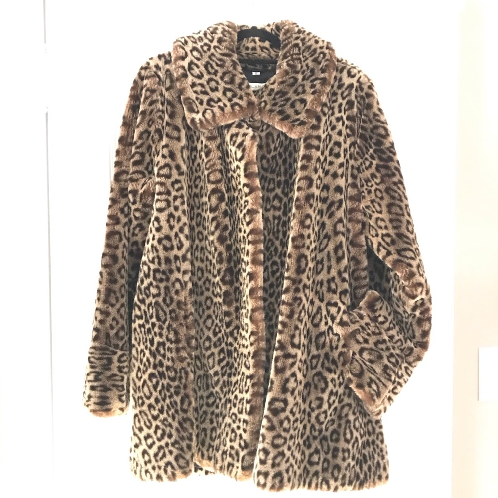 Faux-fur leopard Planet swing coat